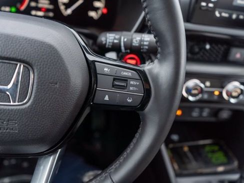 Used 2024 Honda CR-V EX-L image 17