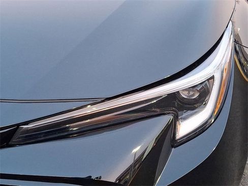 Certified 2024 Toyota Corolla SE image 14