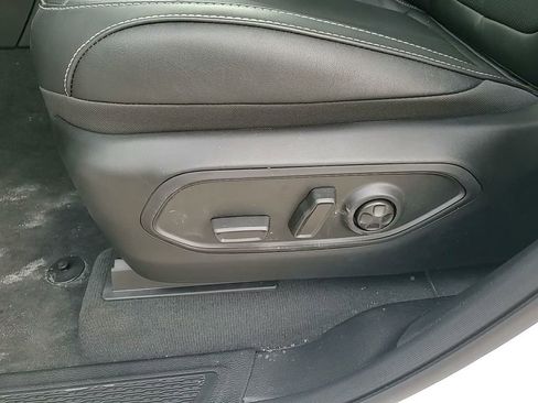 New 2026 Jeep Grand Cherokee L Limited image 22