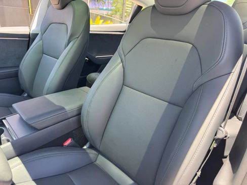 Used 2026 Tesla Model 3 AWD/4WD image 17