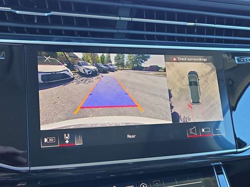 Used 2023 Audi Q7 Premium Plus image 27