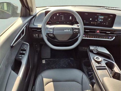 New 2026 Kia EV6 Light AWD/4WD image 11