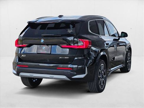 Used 2026 BMW X1 xDrive28i w/ Technology Package image 5