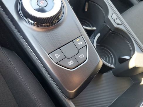 New 2026 Kia Sportage LX FWD image 24