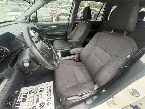 Used 2019 Honda Pilot LX image 10