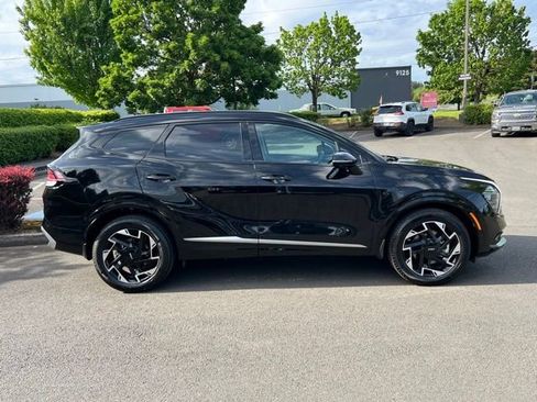 Used 2025 Kia Sportage SX AWD/4WD image 8