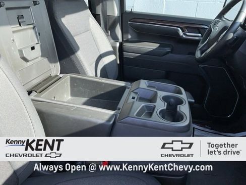 Used 2023 Chevrolet Silverado 1500 RST image 18