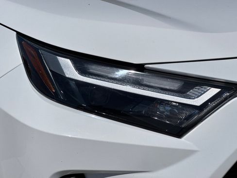 Used 2024 Toyota RAV4 LE AWD/4WD image 10