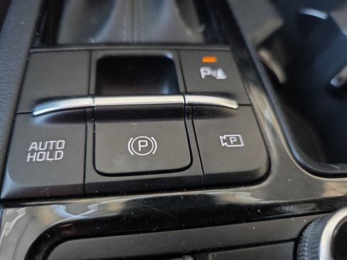 Certified 2025 Kia K5 GT-Line w/ GT-Line Premium Package image 23