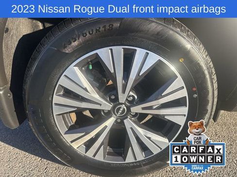 Used 2023 Nissan Rogue SV w/ SV Premium Package image 18