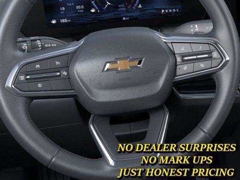 New 2026 Chevrolet Equinox LT w/ Safety and Technology Package FWD image 19