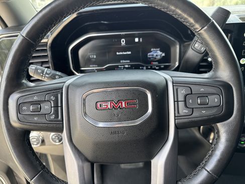 Used 2022 GMC Sierra 1500 Elevation AWD/4WD image 14