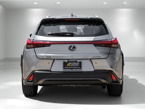 Used 2019 Lexus UX 200 F Sport w/ F Sport Premium Package FWD image 10