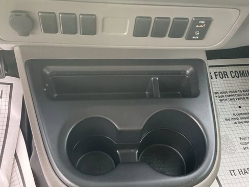 Used 2020 Nissan NV 1500 S image 30
