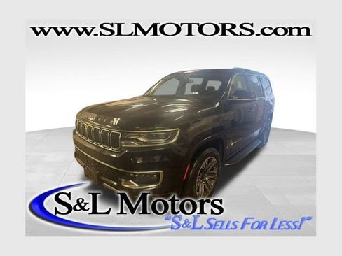 Used 2024 Jeep Wagoneer Series II image 1