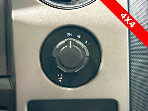 Used 2011 Ford F150 XLT w/ XLT Chrome Pkg image 30