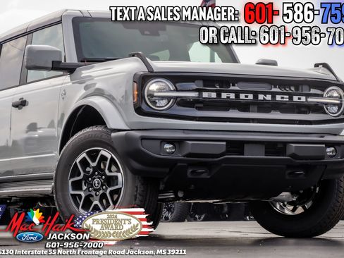 New 2026 Ford Bronco Outer Banks AWD/4WD image 3