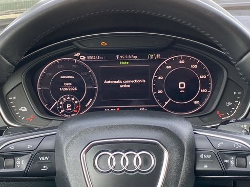 Used 2020 Audi Q5 e Premium w/ Convenience Package image 19