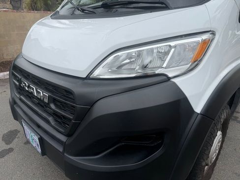 Used 2023 RAM ProMaster 2500 FWD image 5