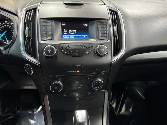 Used 2017 Ford Edge SE AWD/4WD image 15