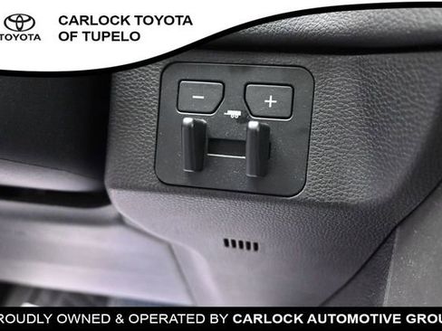 Used 2024 Toyota Tundra Limited AWD/4WD image 21