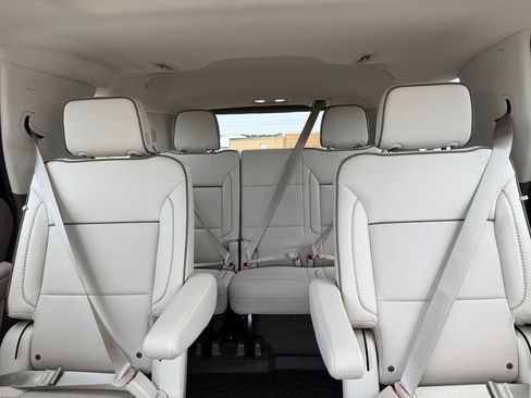 Used 2023 GMC Yukon Denali AWD/4WD image 51