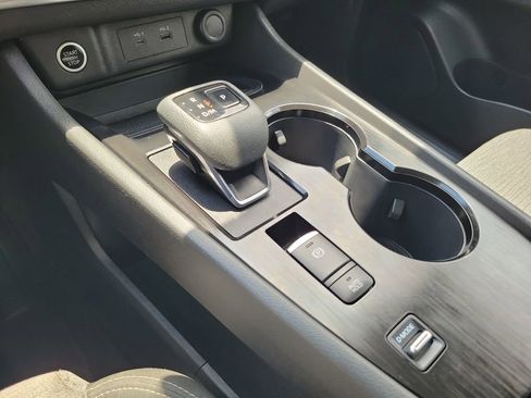 Certified 2023 Nissan Rogue SV FWD image 32