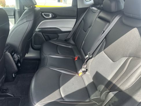 Used 2022 Jeep Compass Limited image 20