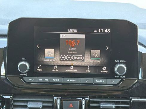 Certified 2025 Nissan Pathfinder SV FWD image 2