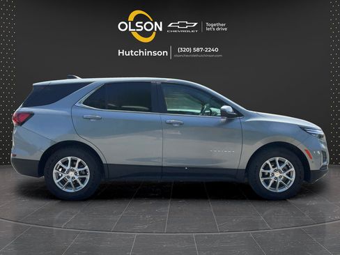 Certified 2024 Chevrolet Equinox LT AWD/4WD image 14