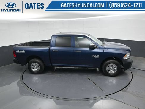 Used 2019 RAM 1500 Tradesman w/ Popular Equipment Group AWD/4WD image 42