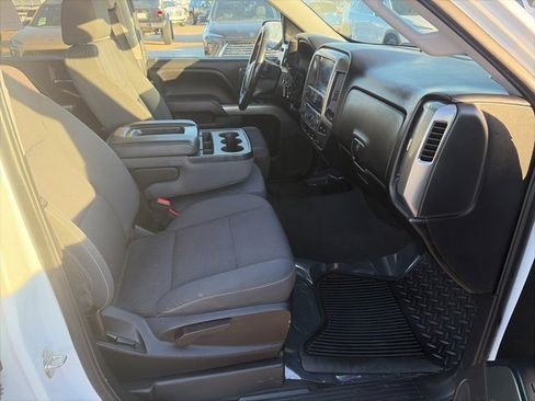 Used 2018 Chevrolet Silverado 1500 LT w/ All Star Edition image 46