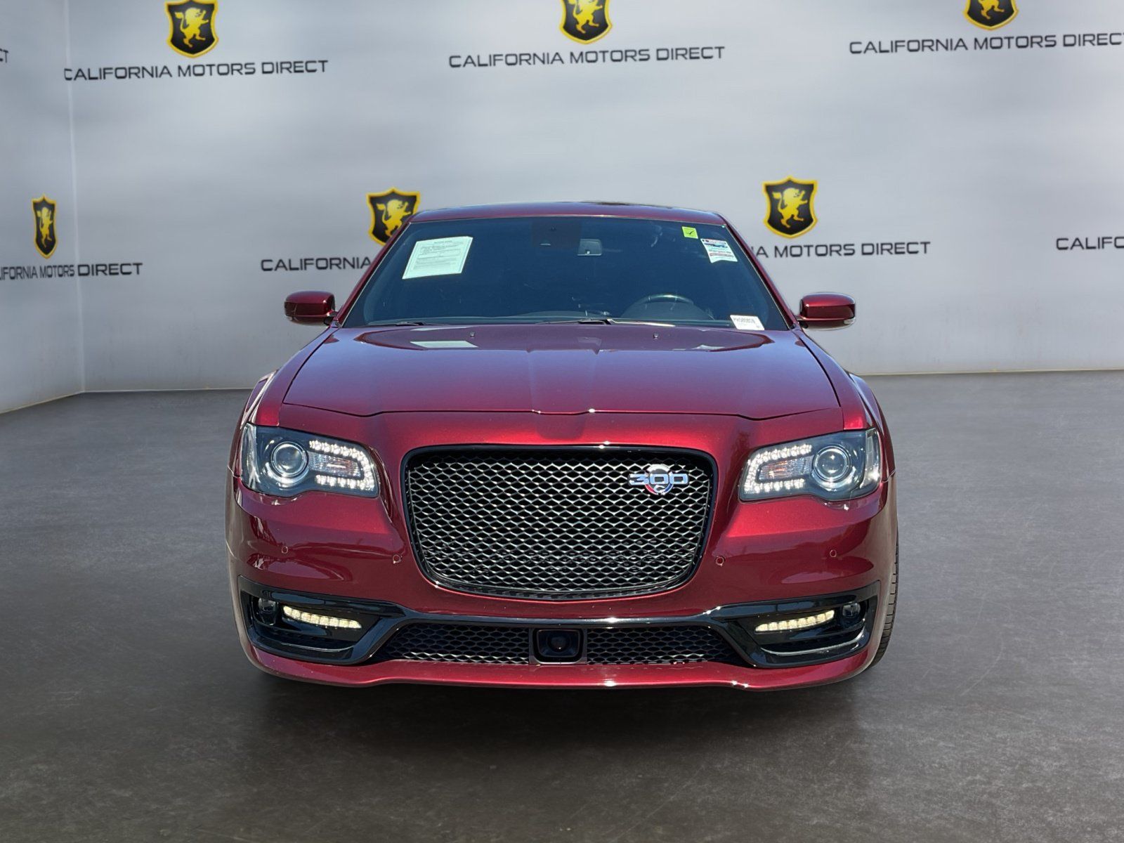 Used 2023 Chrysler 300 C RWD image 2