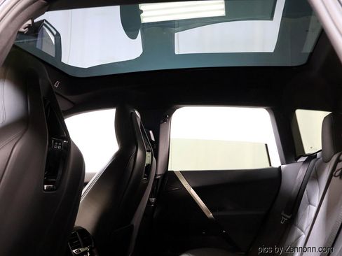 Used 2022 BMW iX xDrive50 w/ Premium Package image 16