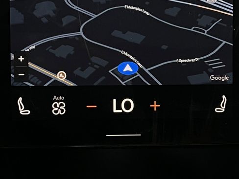 Used 2022 Polestar Polestar 2 w/ Plus Package image 22