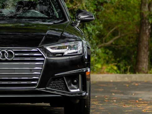 Used 2019 Audi A4 2.0T Premium Plus w/ Premium Plus Package image 38