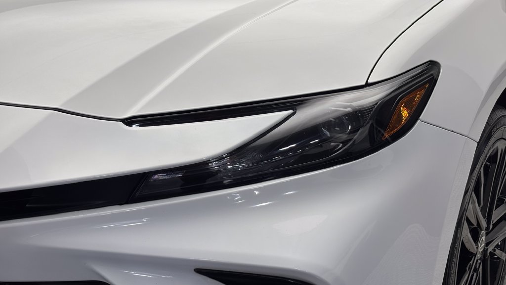 Certified 2025 Toyota Camry SE w/ Convenience Package FWD image 3