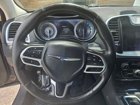Used 2019 Chrysler 300 Touring w/ Sport Appearance Package RWD image 39