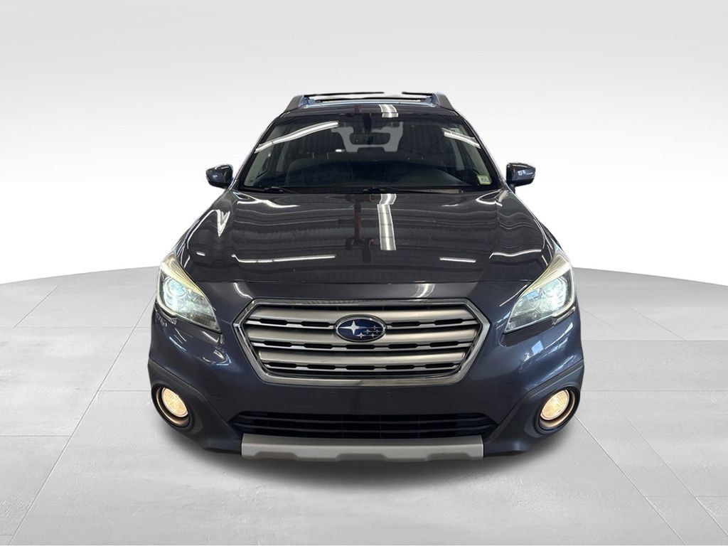 Used 2017 Subaru Outback 2.5i Limited AWD/4WD image 5