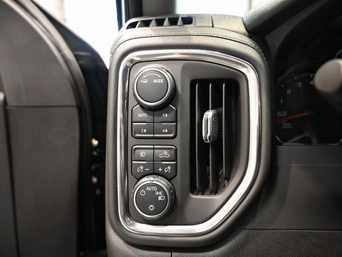 Used 2021 Chevrolet Silverado 1500 RST image 20