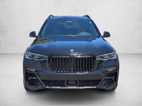 Used 2019 BMW X7 xDrive50i w/ M Sport Package AWD/4WD image 2