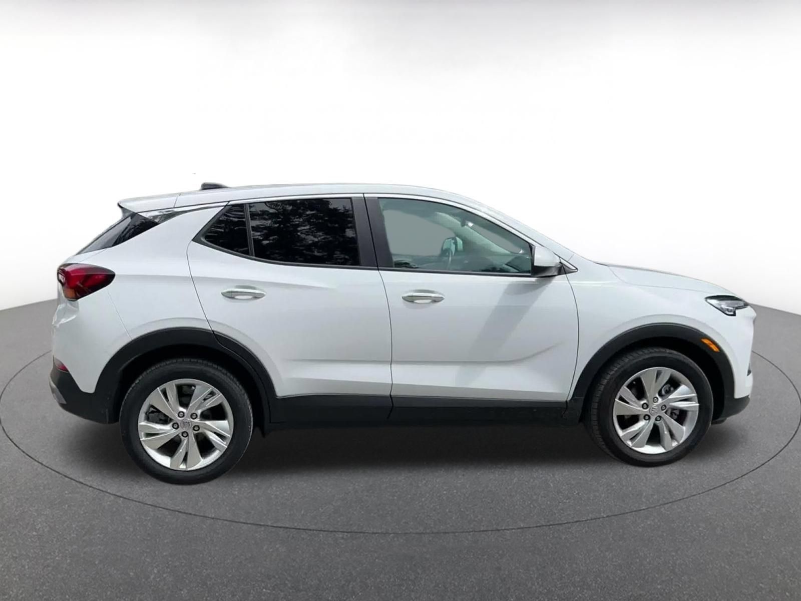 Used 2025 Buick Encore GX Preferred FWD image 15