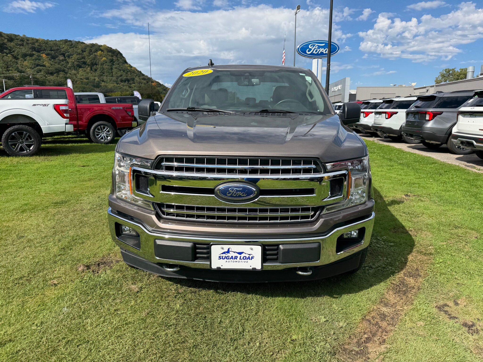 Used 2020 Ford F150 XLT w/ Equipment Group 302A Luxury AWD/4WD image 2