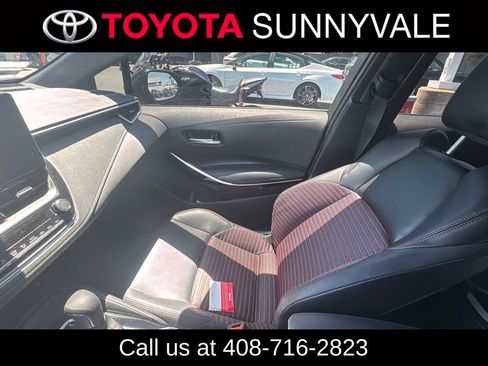 Used 2024 Toyota Corolla XSE FWD image 4
