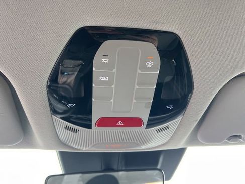 Certified 2025 Kia K4 FWD image 26