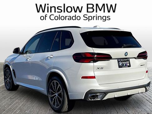 New 2026 BMW X5 xDrive50e image 3