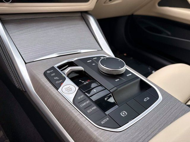 Used 2026 BMW M440i Convertible RWD image 21