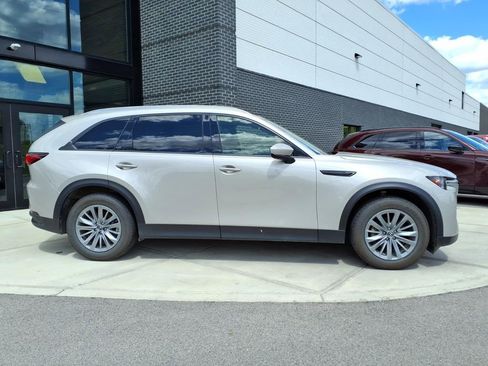 Used 2024 MAZDA CX-90 3.3 Turbo w/ Preferred Plus AWD/4WD image 8