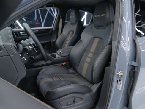 Used 2023 Porsche Cayenne Turbo GT AWD/4WD image 73