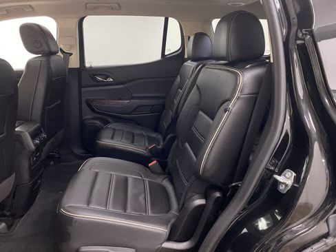 Used 2022 GMC Acadia Denali w/ Denali Ultimate Package AWD/4WD image 16
